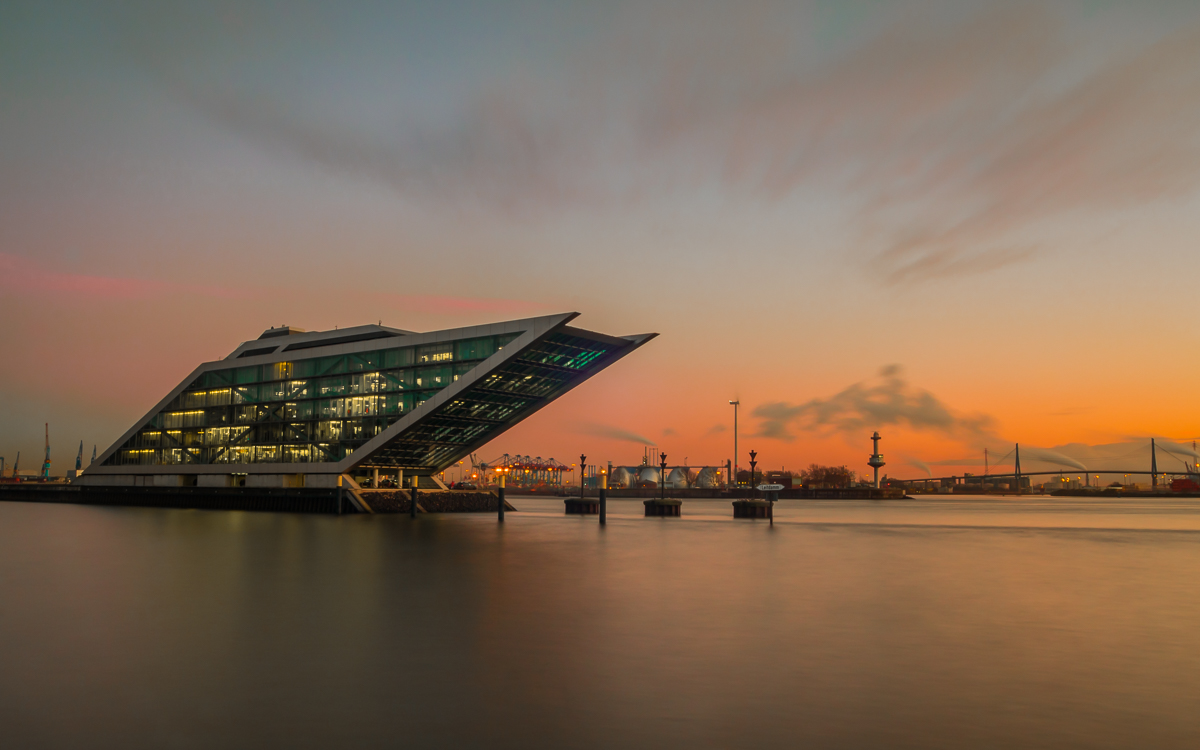 Dockland Hamburg - Hafen