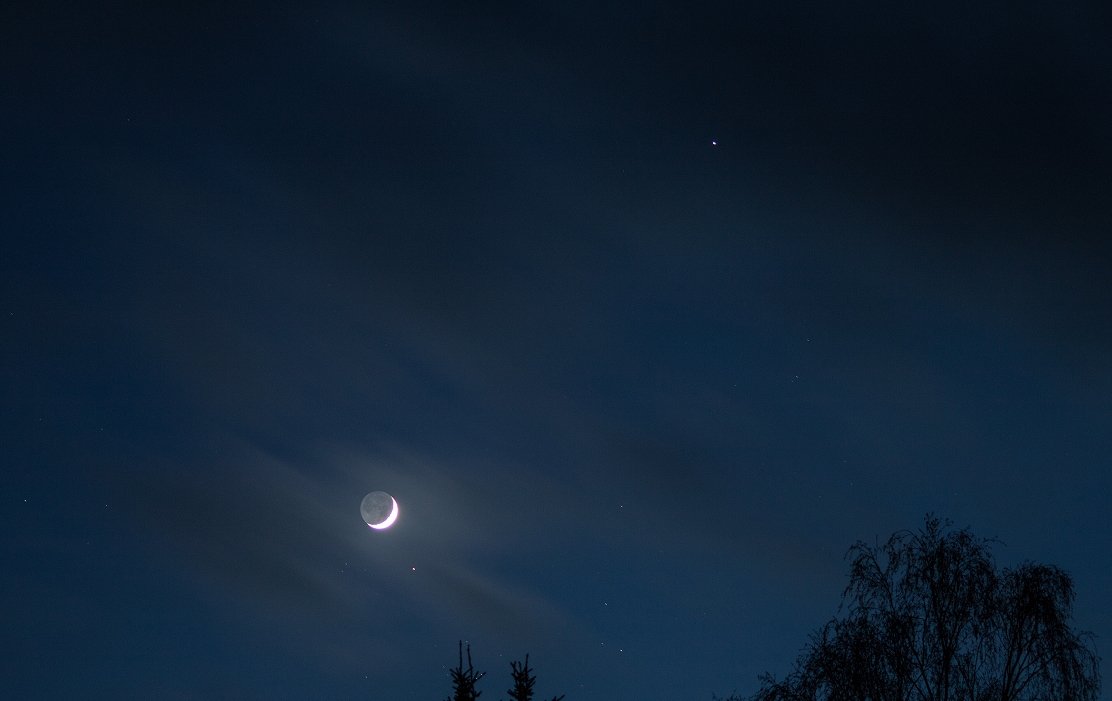 Mond, Venus und Aldebaran